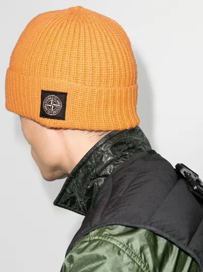 stone island beanie patch