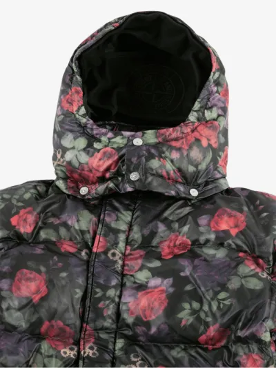 supreme x stone island puffer