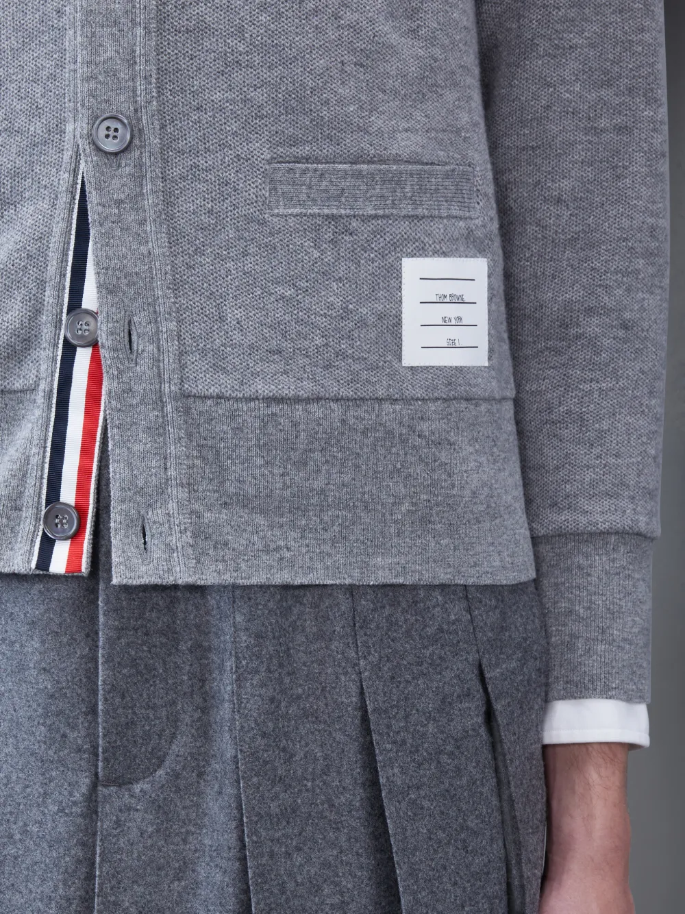 カシミヤピケ 2003 Vネック カーディガングレー | Thom Browne カシミヤピケ 2003 Vネック カーディガングレー | Thom Browne