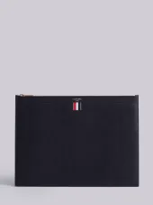 ラージ ジッパーラップトップホルダー (39センチ x 28センチ) ペブルグレインレザー