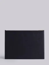 ラージ ジッパーラップトップホルダー (39センチ x 28センチ) ペブルグレインレザー