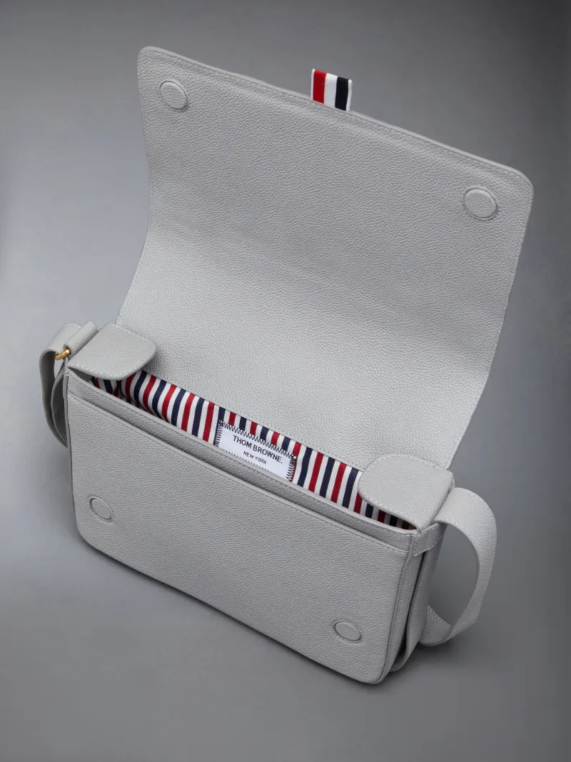 ペブルグレイン4バーレポーターバッググレー | Thom Browne 公式