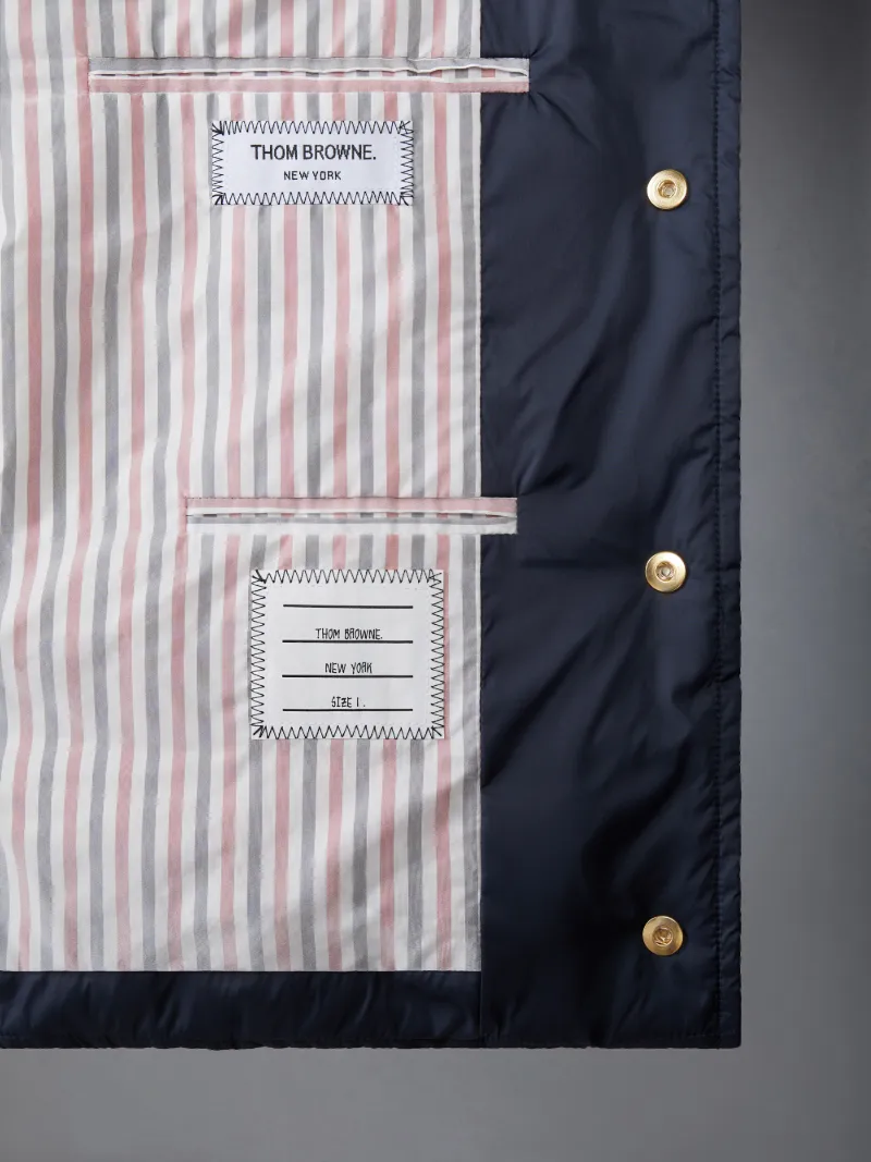 超軽量 ナイロンテック ファネルネック ダウンベストブルー | Thom Browne 公式オンラインサイト