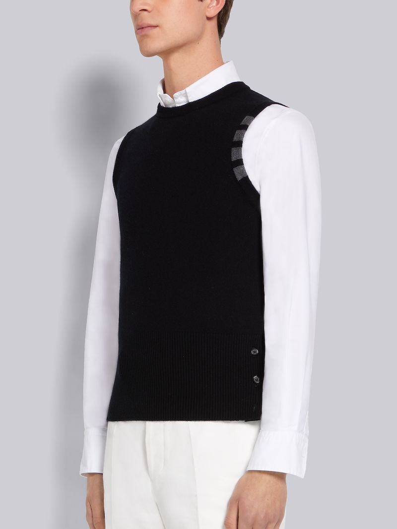 Black Cashmere 4-Bar Shell Top