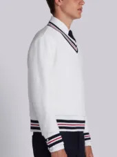 Boxy V-Neck Pullover With Cricket Stripe In Chunky Basket Stitch