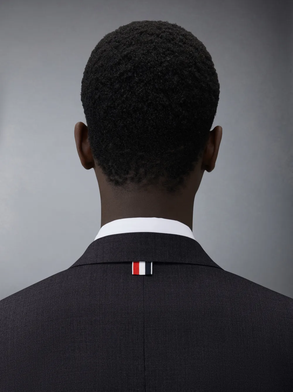 CHARCOAL SUPER 120'S WOOL TWILL CLASSIC SUIT AND TIE | Thom
