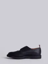 Classic Brogues With Gum Sole In Black Pebble Grain