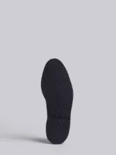 Classic Brogues With Gum Sole In Black Pebble Grain