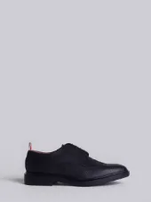 Classic Longwing Brogue With Lightweight Rubber Sole In Black Pebble Grain