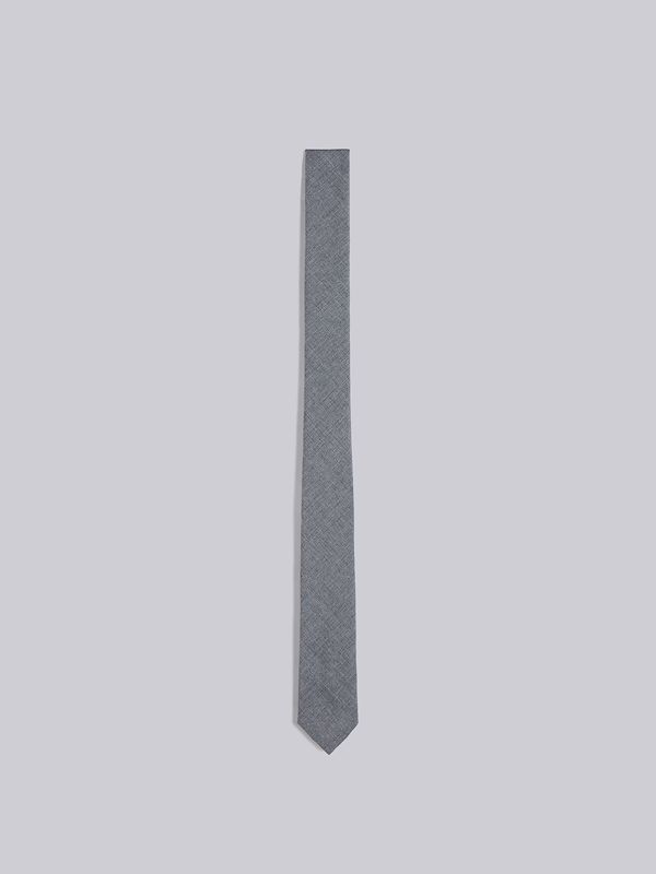 Classic Necktie In School Uniform Plain Weave