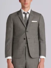 Classic Suit With Tie In 2ply Fresco