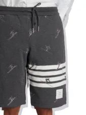 Classic Sweatshort In Quilted Loopback Cotton With Skier Embroidery