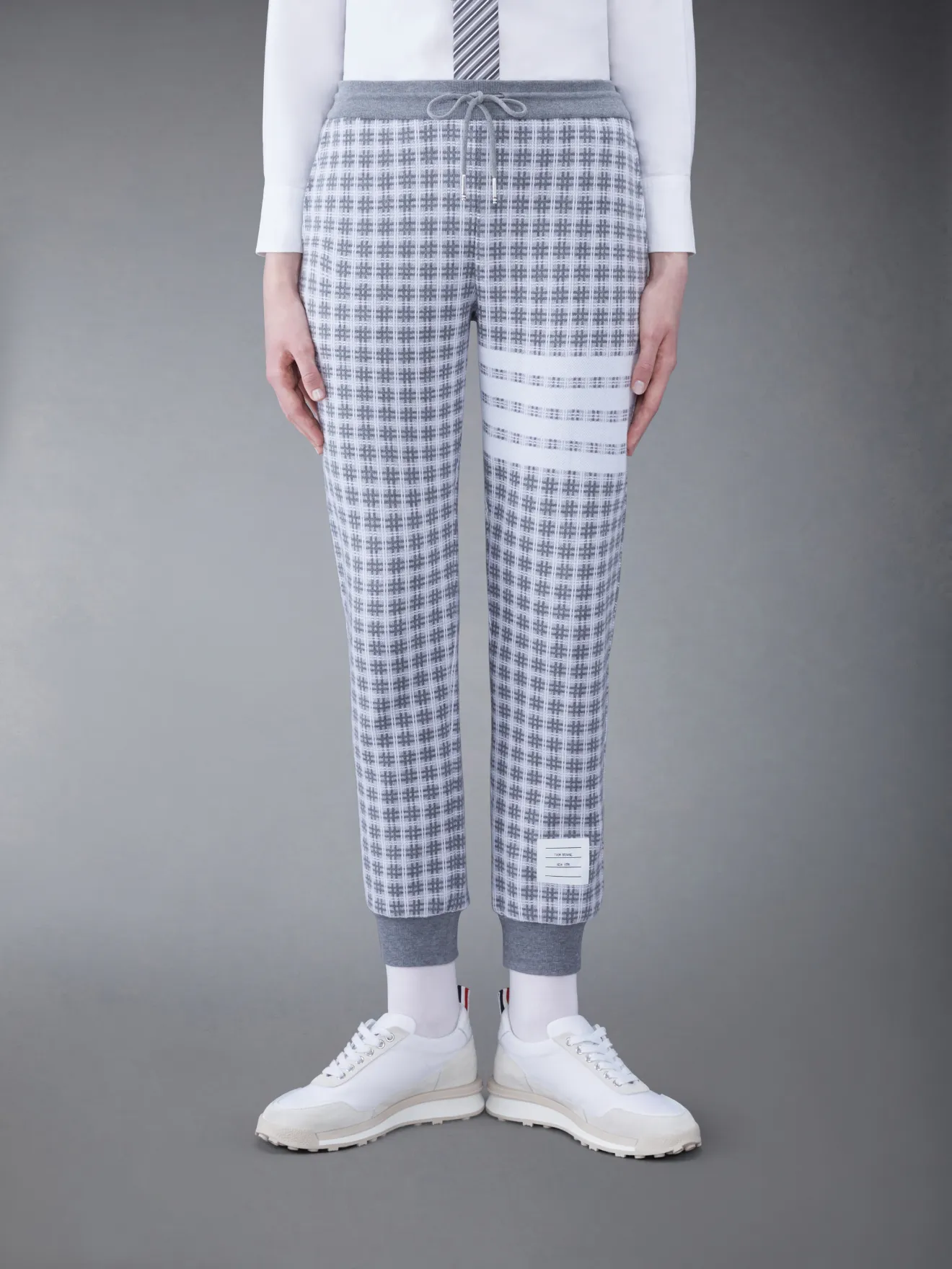 Thom Browne LIGHT GREY COTTON 4-BAR STRIPE CLASSIC SWEATPANT high quality