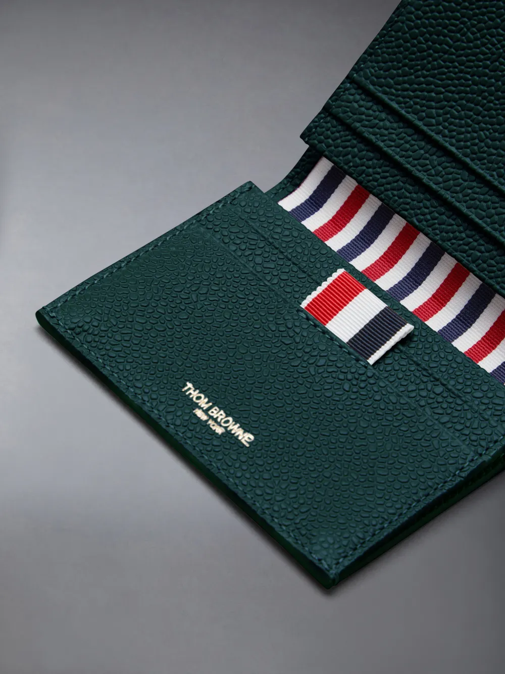 Double Card Holder in Pebble Grain Leather | Thom Browne