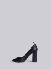 High Heel With Bow In Black Pebble Grain