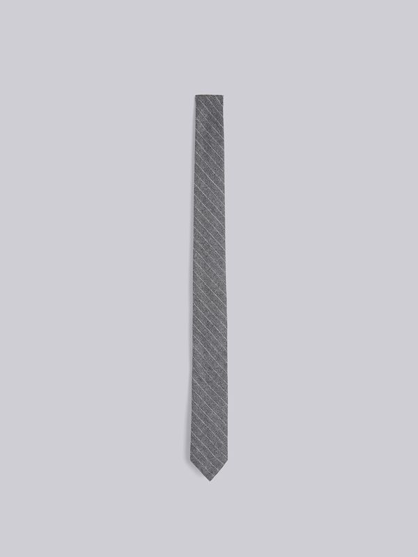 Medium Grey Super 120s Wool Flannel Narrow Chalk Stripe Tie