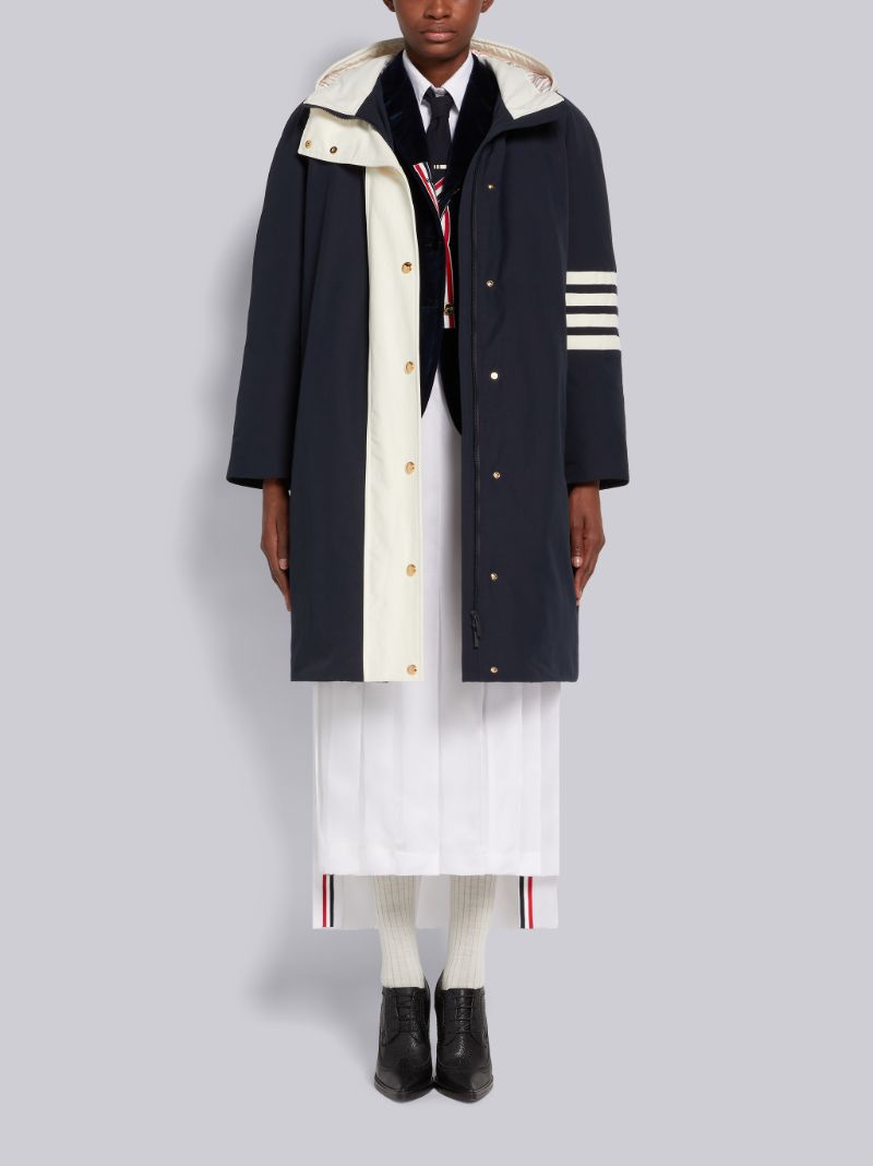 Thom Browne Downfill Hooded Football 4-Bar Parka - Farfetch