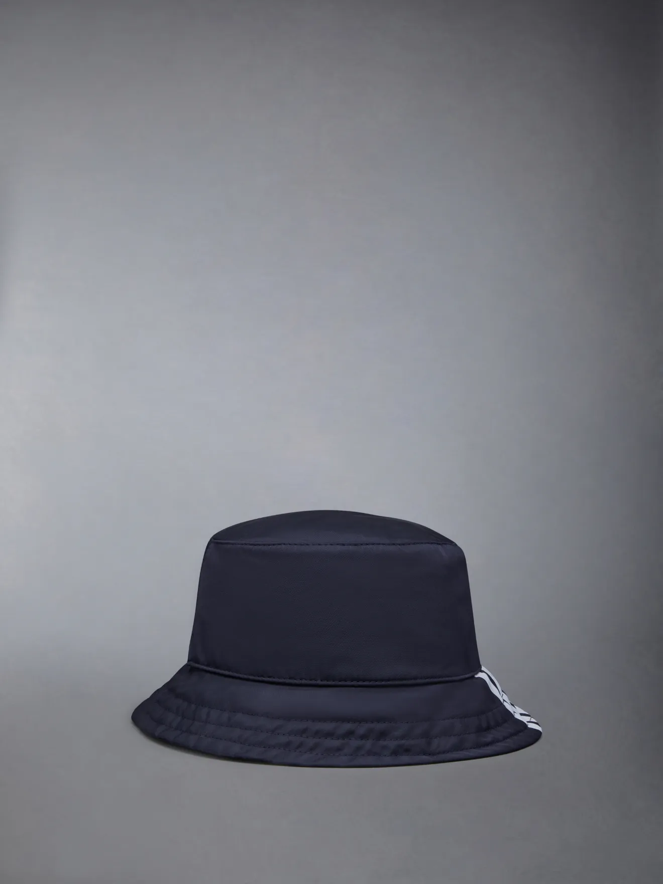 Nylon Swim Tech 4-Bar Bucket Hat | Thom Browne