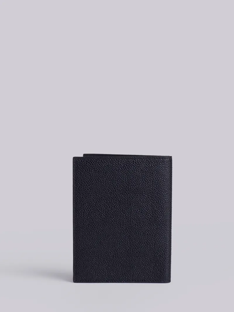 Passport Holder In Pebble Grain