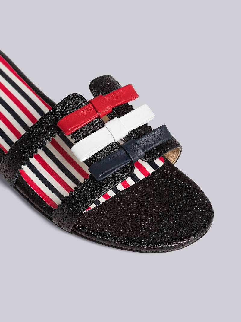 Pebble Grain Bow Brogue Slide Sandal