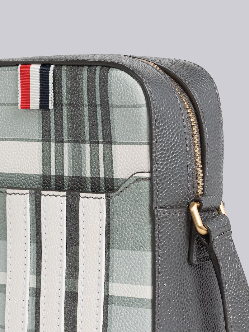 PEBBLE GRAIN LEATHER MADRAS 4-BAR VERTICAL CAMERA BAG
