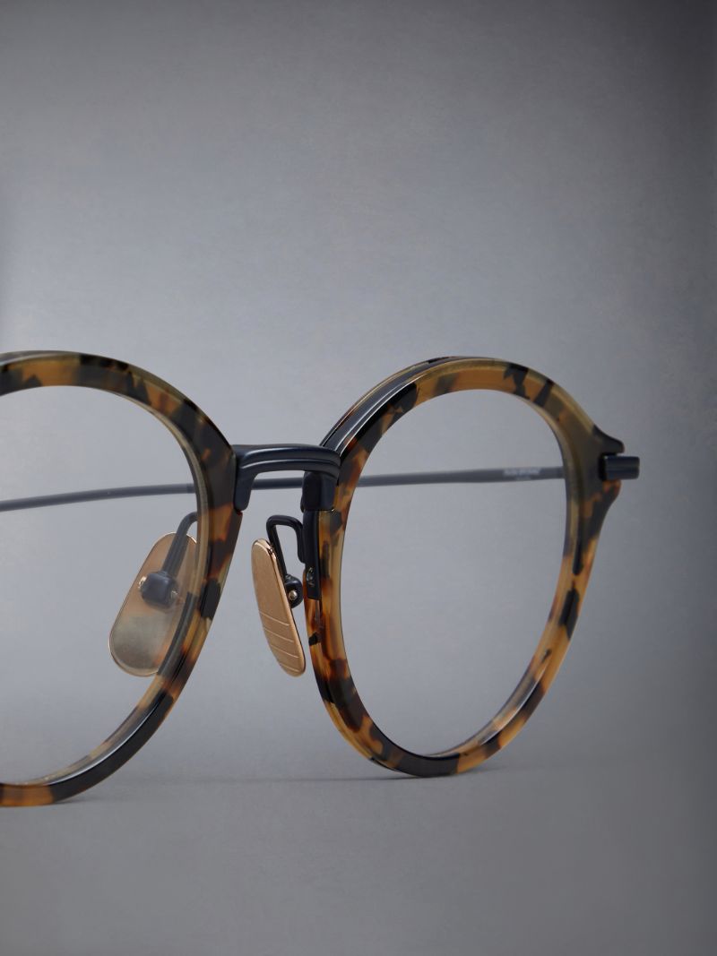 ROUND EYEGLASSES IN ACETATE AND TITANIUM | Thom Browne Official