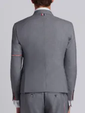 single-breasted sport coat