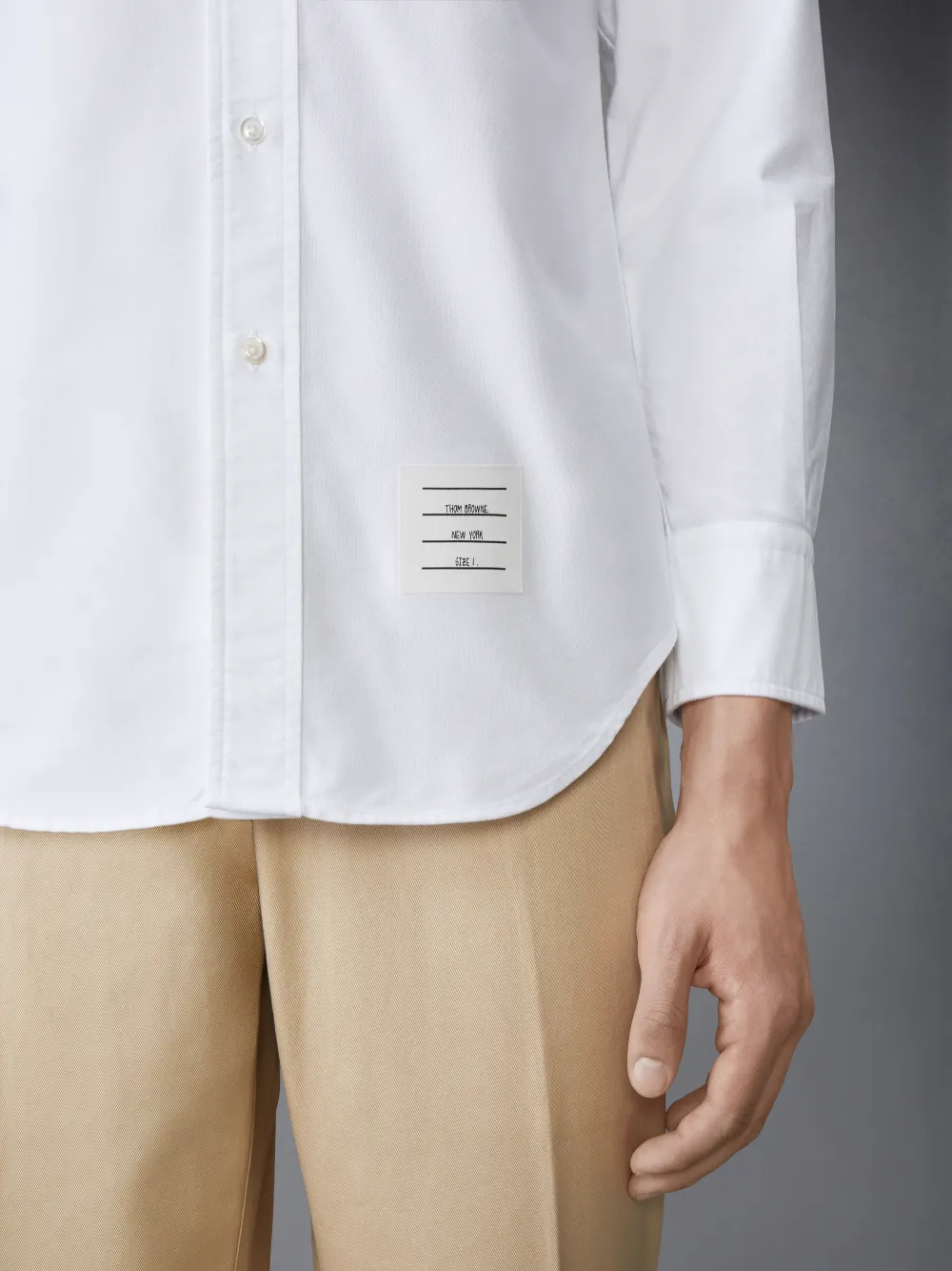 SOLID OXFORD 4-BAR POINT COLLAR SHIRT | Thom Browne