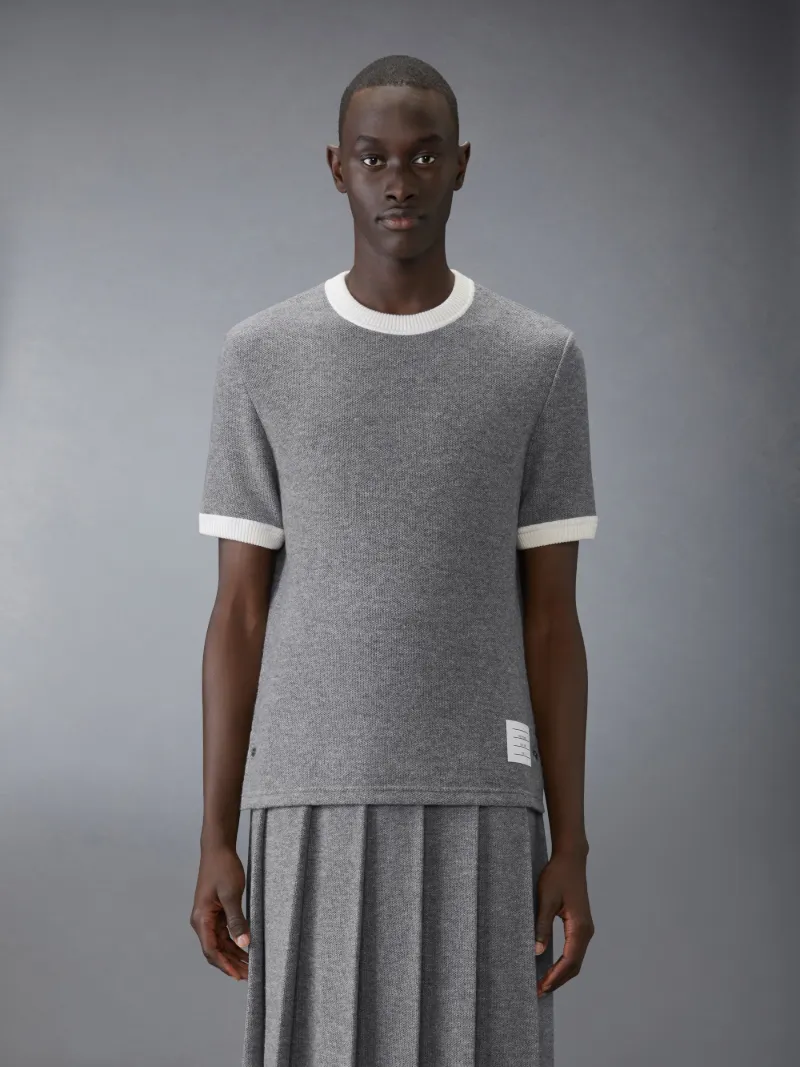カシミア ピケ 半袖 リンガーTシャツグレー | Thom Browne 公式  