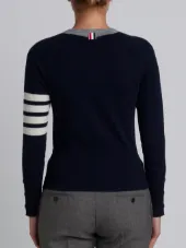 Trompe L'oeil Intarsia Crew Neck Raglan Sleeve Pullover In Navy Cashmere