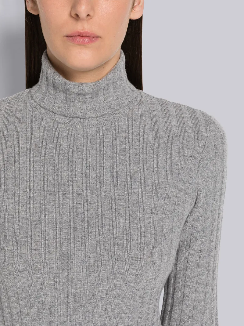 Wide Rib Cashmere Tipping Turtleneck