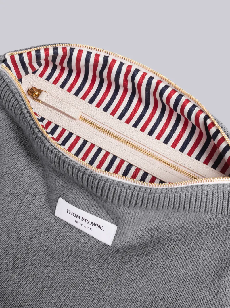 zip-up messenger bag