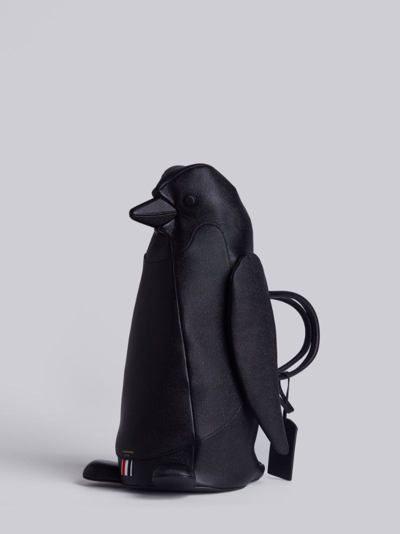 ペンギンバッグ ペブルグレインレザーブラック | Thom Browne 公式 ...