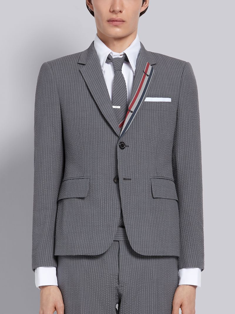 ライトグレー ウールシアサッカーストライプ ハイアームホール ジャケットグレー Thom Browne 公式オンラインサイト