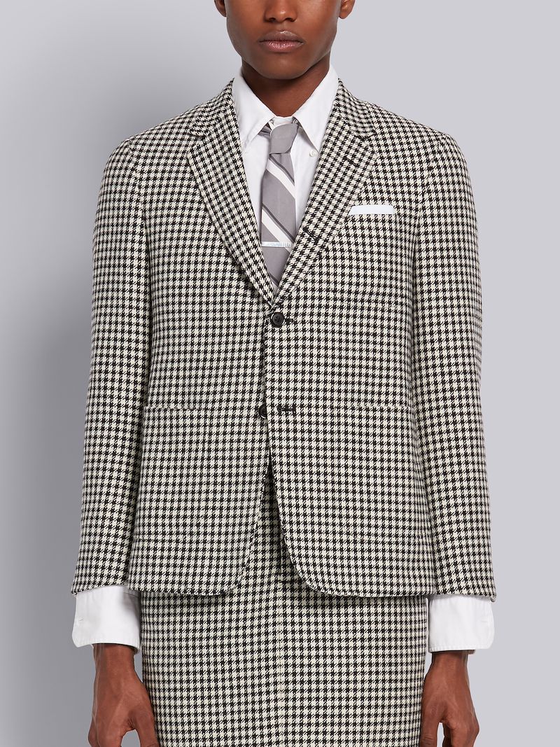 ブラック ホワイト ガンクラブ チェック ウール ハンティング ツイード サックジャケットブラック Thom Browne 公式オンラインサイト ブラック ホワイト ガンクラブ チェック ウール ハンティング ツイード サックジャケットブラック Thom Browne 公式オンラインサイト