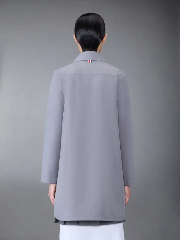 レディース コート & アウターウェア | Thom Browne 公式ウェブサイト