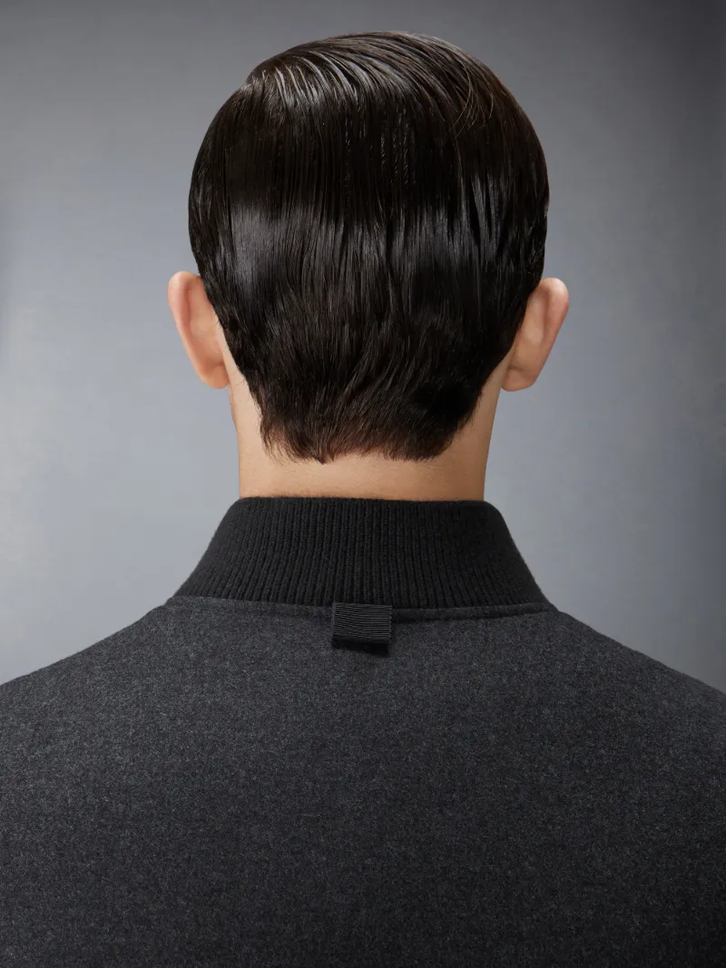 バージンウール ベストグレー | Thom Browne 公式オンラインサイト