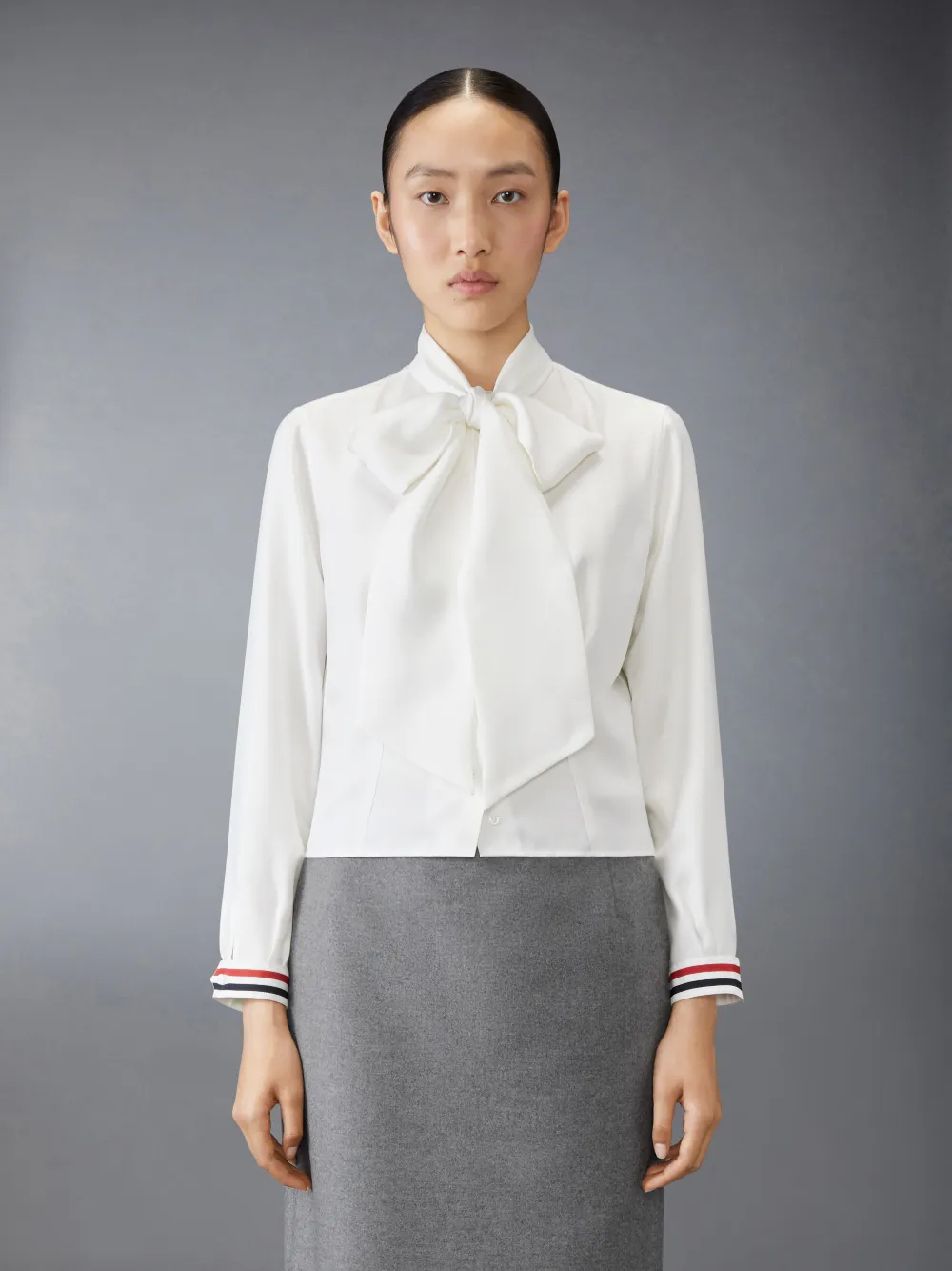 楽天市場】【クーポンで21,672円】LILYSILK(リリーシルク) ブラウス レディース ボウタイ シルク おしゃれ リボン 大きいサイズ  ビジネス フォーマル ゆったり 透けない シルク100% 22匁 オフィス きれいめ カジュアル 着心地良い 春 夏 上品 柔らかく 上質 プレゼント  