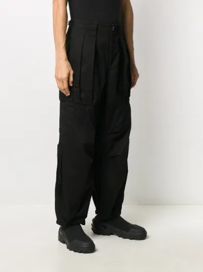 pleated cargo pants