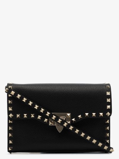 valentino garavani the rockstud leather shoulder bag