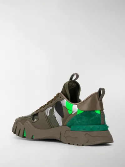 camouflage rockrunner plus sneaker