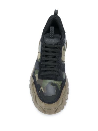 valentino garavani rockrunner plus sneakers