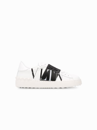 Valentino on sale star sneakers