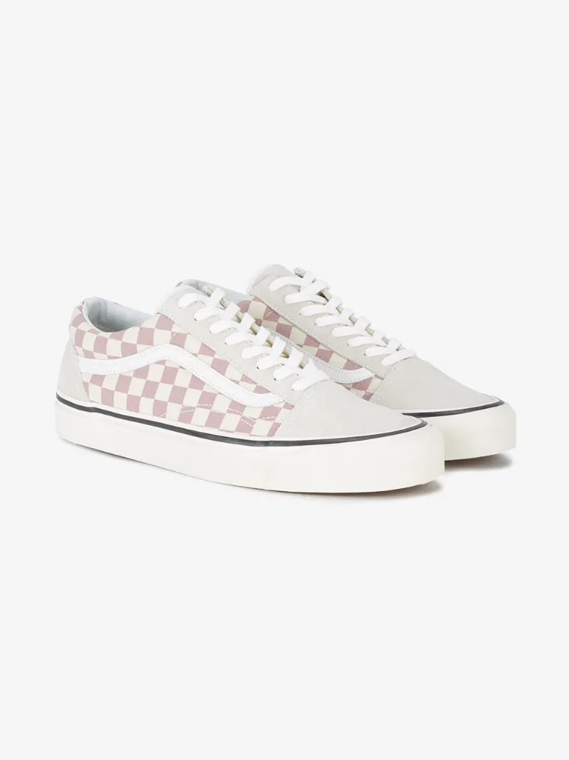 vans black & white old skool checkerboard trainers vans black & white old skool checkerboard trainers