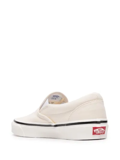 vans slip on dx 98