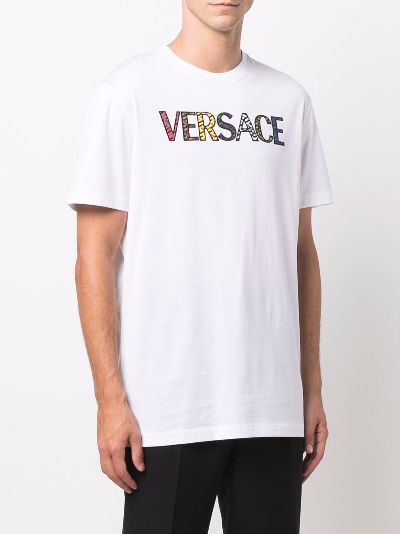 embroidered logo graphic tee