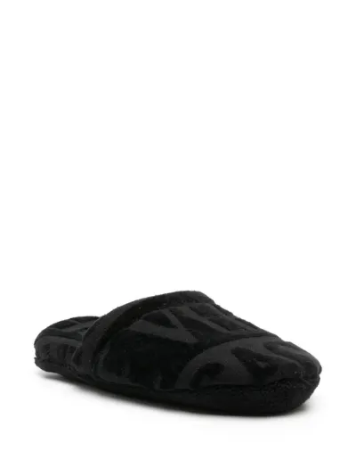 Fendi shop house slippers