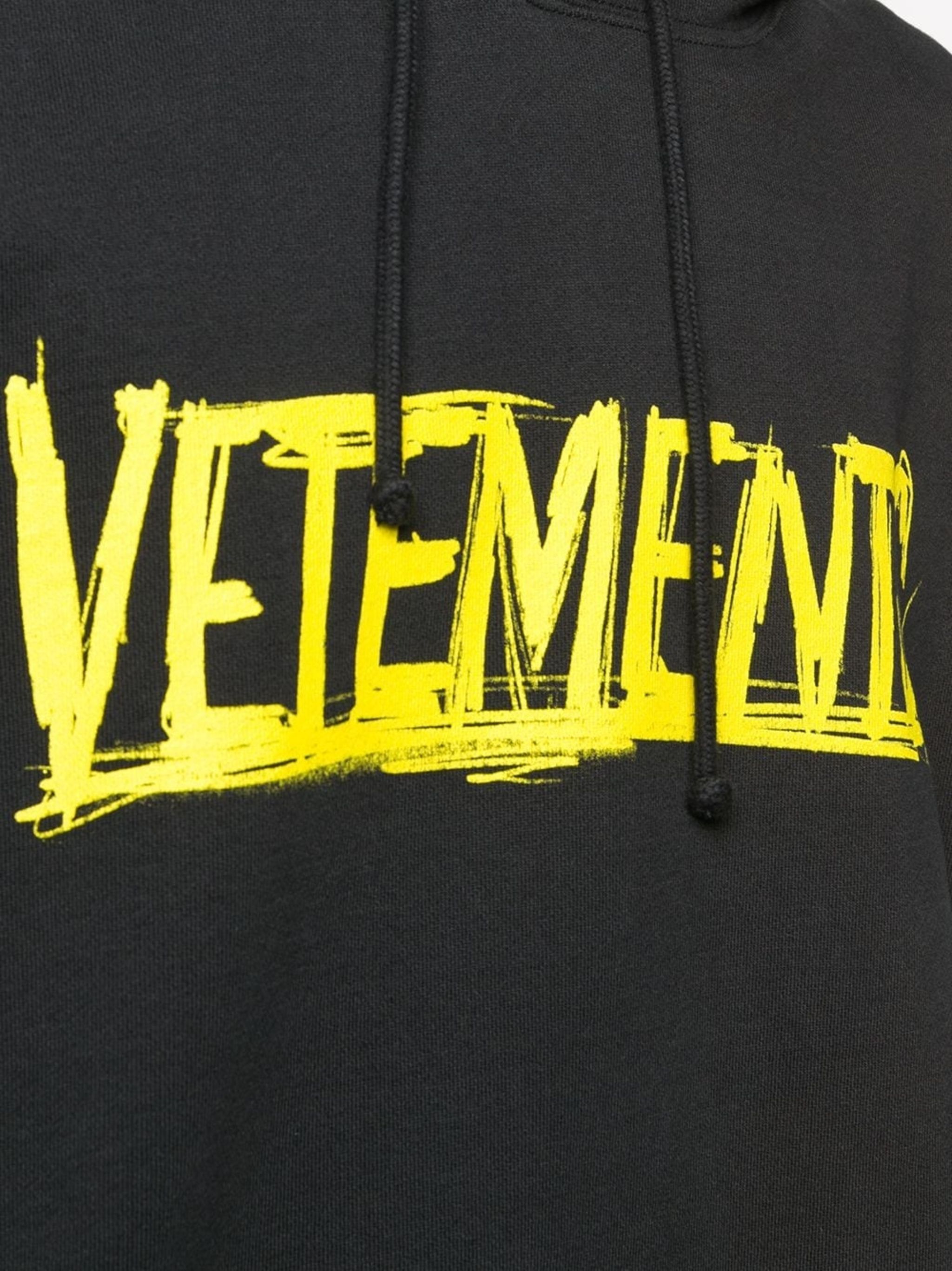 VETEMENTS Black World Tour hoodie | Eraldo.com CA