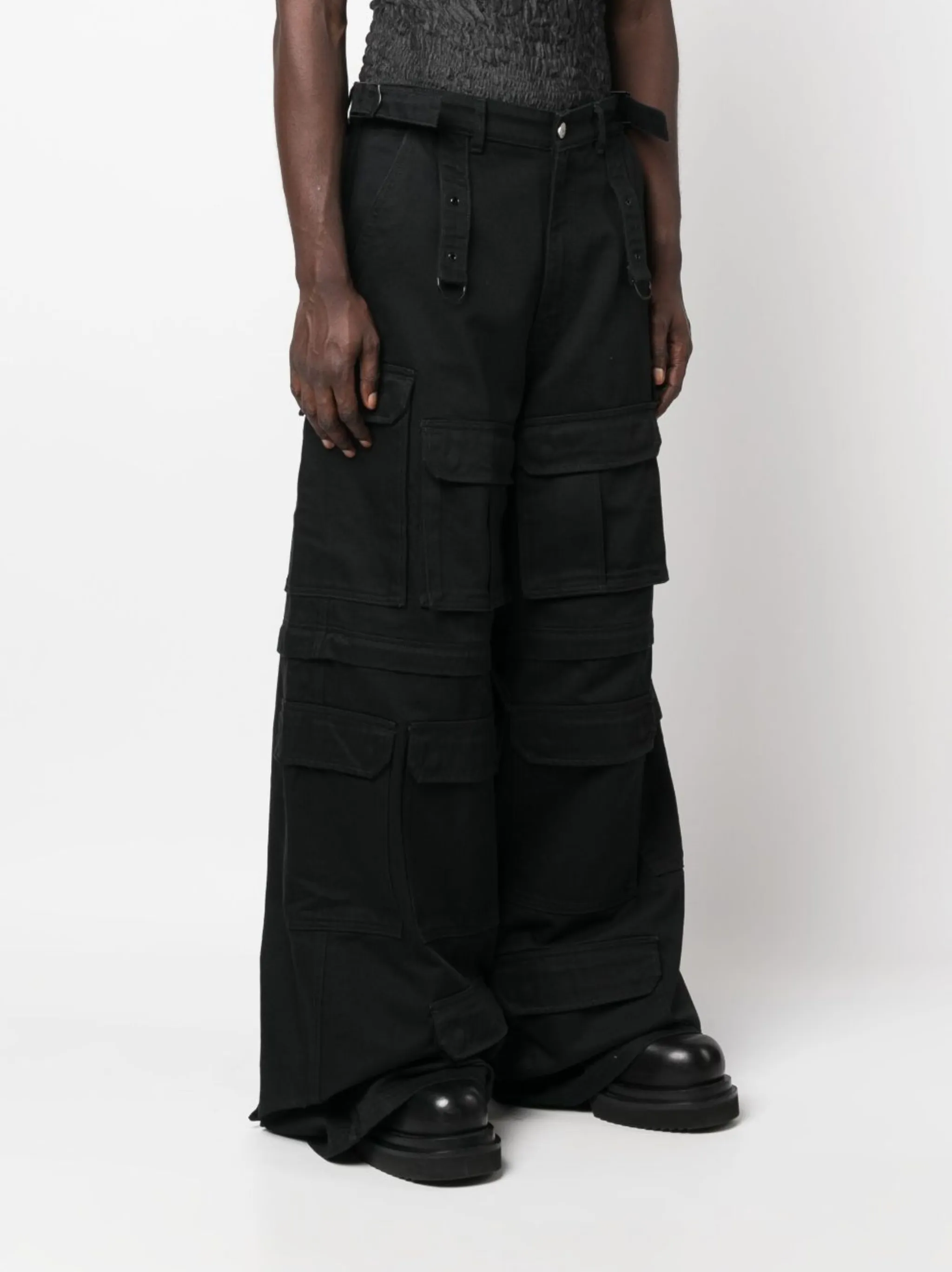 VETEMENTS detachable-legs cargo jeans | Eraldo.com HK
