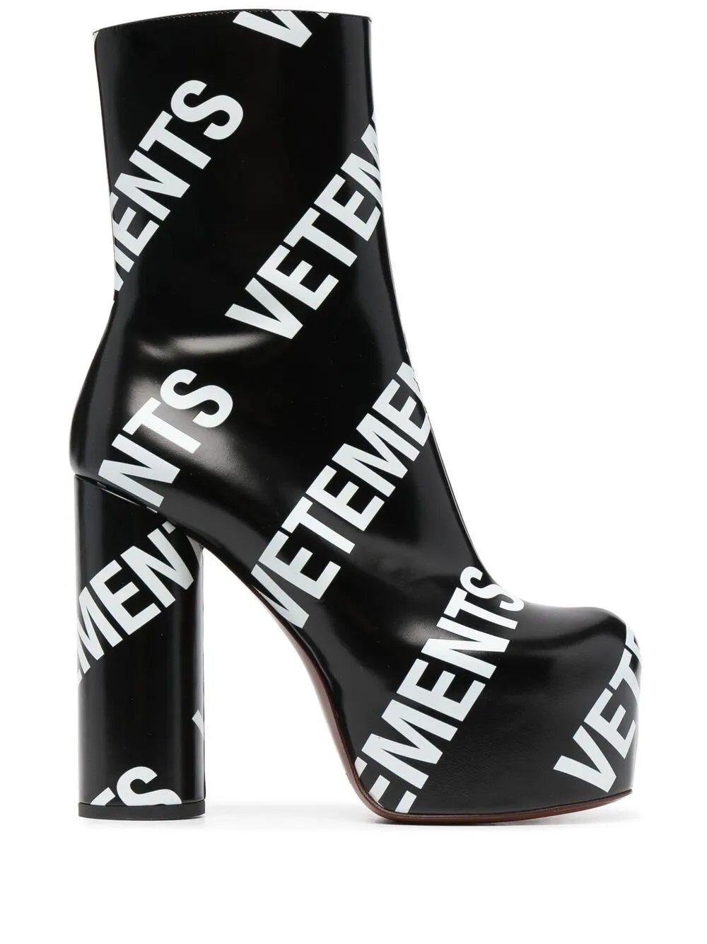 vetements boots platform